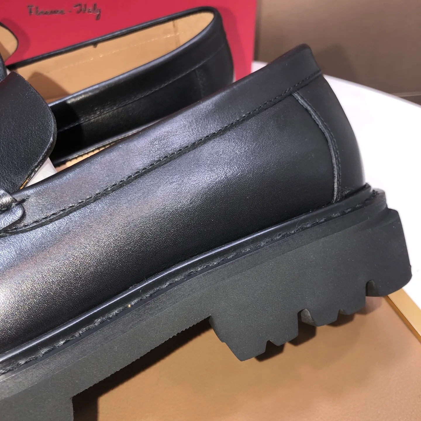 Men's shoes 💰680💰[Ferragamo/Ferragamo] The latest model in the counter. Original imported high-quality cowhide with open sides + imported 🐂 water-dyed cowhide lining + original luxury metal buckle + original combined outsole. No pressure for comparison. 39–45 (45 is custom-made and cannot be returned or exchanged)